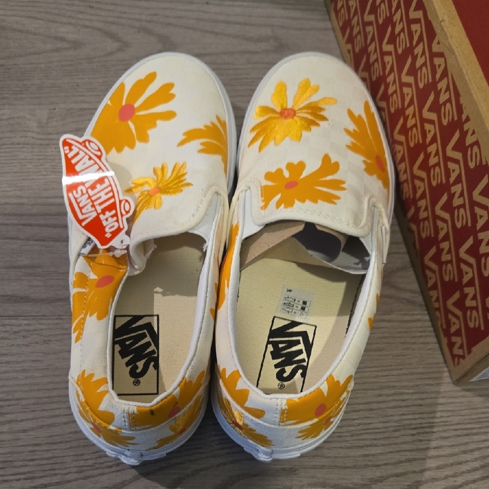 Vans White and Yellow Floral Slip-On Sneakers - Picture 3 of 6